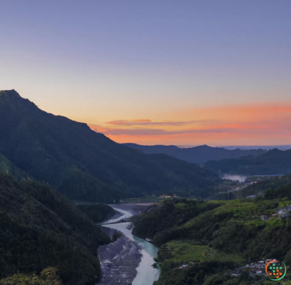 A river running through a valley